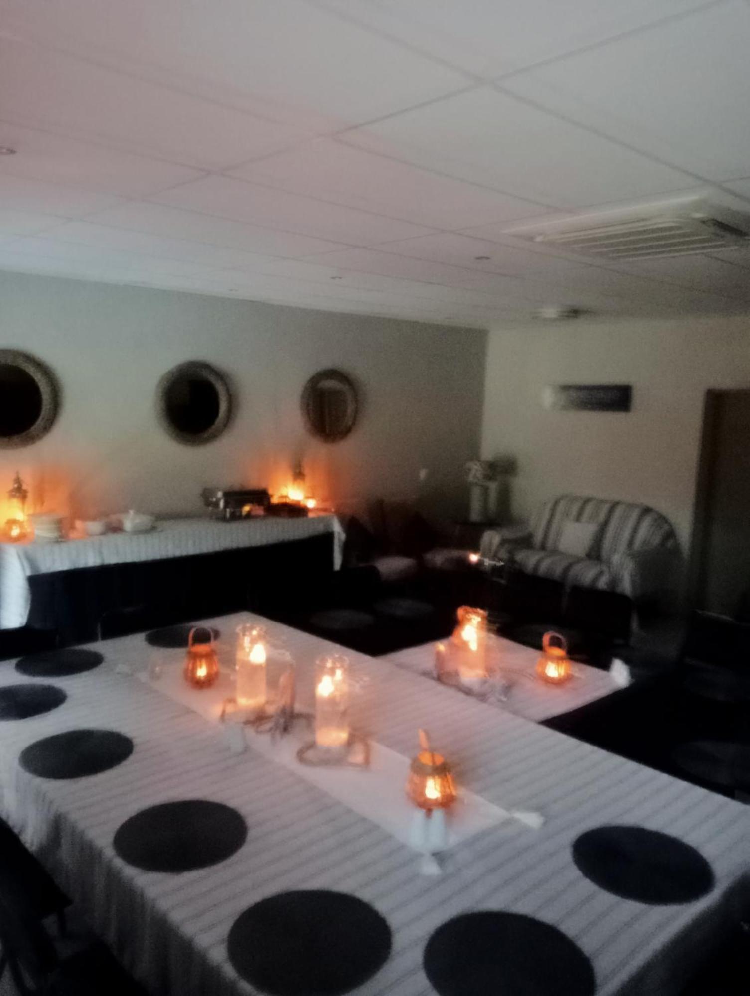 A Cherry Lane Self Catering And B&B Bloemfontein Bagian luar foto