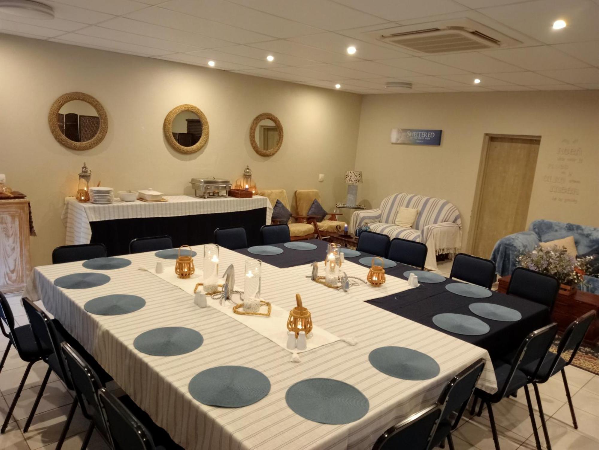 A Cherry Lane Self Catering And B&B Bloemfontein Bagian luar foto